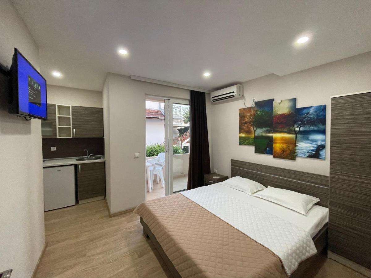 Apartments Lati Улцин Екстериор снимка