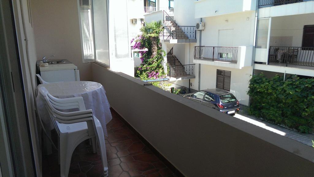 Apartments Lati Улцин Стая снимка